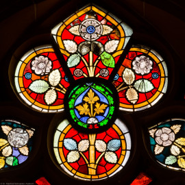 Heidelberg - Heiliggeistkirche - Südschiff - 4. Joch, von Westen aus gezählt - Ausschnitt aus dem Maßwerk des Ornamentfensters (aufgenommen im März 2013, am frühen Nachmittag) Heidelberg - Heiliggeistkirche - Südschiff - 4. Joch, von Westen aus gezählt - Ausschnitt aus dem Maßwerk des Ornamentfensters (aufgenommen im März 2013, am frühen Nachmittag)