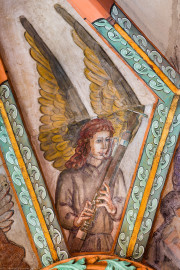 Heidelberg - Heiliggeistkirche - Mittelschiff - Engel (Position 11 Uhr) aus der Gewölbemalerei "Engelskonzert" (aufgenommen im Februar 2014, am Nachmittag)