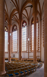Heidelberg - Heiliggeistkirche - Chor - Blick in den Chor nach Südosten mit Säulen und Gewölbe (aufgenommen im Februar 2014, am späten Nachmittag) Heidelberg - Heiliggeistkirche - Chor - Blick in den Chor nach Südosten mit Säulen und Gewölbe (aufgenommen im Februar 2014, am späten Nachmittag)