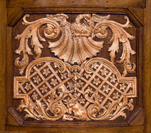 Heidelberg - Heiliggeistkirche - Kanzel - Frontverzierung der Kanzel (aufgenommen im Oktober 2014, am Nachmittag) Heidelberg - Heiliggeistkirche - Kanzel - Frontverzierung der Kanzel (aufgenommen im Oktober 2014, am Nachmittag)