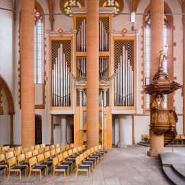 Heidelberg - Heiliggeistkirche - Chor - Hauptorgel - Zentraler Blick auf die Chororgel, erbaut von Steinmeyer 1980 bis 1993 (aufgenommen im Oktober 2014, am Nachmittag) Heidelberg - Heiliggeistkirche - Chor - Hauptorgel - Zentraler Blick auf die Chororgel, erbaut von Steinmeyer 1980 bis 1993 (aufgenommen im Oktober 2014, am Nachmittag)