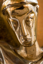 Heidelberg - Heiliggeistkirche - Altar - Kopf der Christusfigur des Altarkreuzes von Edzard Hobbing (aufgenommen im November 2014, am späten Vormittag) Heidelberg - Heiliggeistkirche - Altar - Kopf der Christusfigur des Altarkreuzes von Edzard Hobbing (aufgenommen im November 2014, am späten Vormittag)