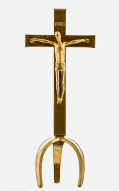 Heidelberg - Heiliggeistkirche - Altar - Vorderseite des Altarkreuzes von Edzard Hobbing (aufgenommen im November 2014, am späten Vormittag) Heidelberg - Heiliggeistkirche - Altar - Vorderseite des Altarkreuzes von Edzard Hobbing (aufgenommen im November 2014, am späten Vormittag)