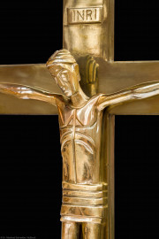 Heidelberg - Heiliggeistkirche - Altar - Christusfigur des Altarkreuzes von Edzard Hobbing (aufgenommen im Dezember 2014, am Nachmittag) Heidelberg - Heiliggeistkirche - Altar - Christusfigur des Altarkreuzes von Edzard Hobbing (aufgenommen im Dezember 2014, am Nachmittag)