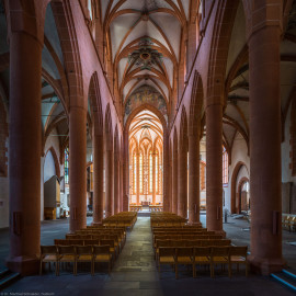 Heidelberg - Heiliggeistkirche - Mittelschiff - Blick durch die Schiffe auf den Chor (aufgenommen im Juni 2015, am Vormittag) Heidelberg - Heiliggeistkirche - Mittelschiff - Blick durch die Schiffe auf den Chor (aufgenommen im Juni 2015, am Vormittag)