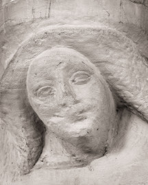 Heidelberg - Heiliggeistkirche - Nordempore - Nordseite - 3. Figur am unteren Dienstabschluß, von Westen aus gezählt (aufgenommen im Juni 2015, am späten Vormittag) Heidelberg - Heiliggeistkirche - Nordempore - Nordseite - 3. Figur am unteren Dienstabschluß, von Westen aus gezählt (aufgenommen im Juni 2015, am späten Vormittag)