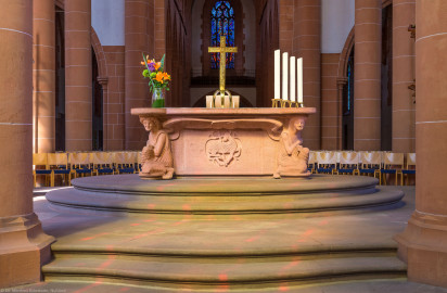Heidelberg - Heiliggeistkirche - Altar - Ostseite des Altars von Edzard Hobbing (aufgenommen im Juni 2015, am Vormittag) Heidelberg - Heiliggeistkirche - Altar - Ostseite des Altars von Edzard Hobbing (aufgenommen im Juni 2015, am Vormittag)