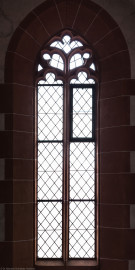 Heidelberg - Heiliggeistkirche - Westbau - Emporenebene - Nordwestseite - Fenster nach Westen hin (aufgenommen im Juni 2015, am späten Nachmittag) Heidelberg - Heiliggeistkirche - Westbau - Emporenebene - Nordwestseite - Fenster nach Westen hin (aufgenommen im Juni 2015, am späten Nachmittag)