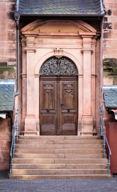Heidelberg - Heiliggeistkirche - Nordseite - Mittleres Nordportal - Blick auf das gesamte Portal mit der Treppe (aufgenommen im Oktober 2015, am späten Nachmittag)