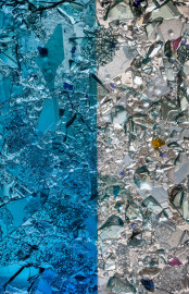 Heidelberg - Heiliggeistkirche - Nordschiff - 1. Joch, von Westen aus gezählt - Feld (rechte Bahn, vierte Zeile) des Fensters "Schöpfungsgeschichte - Gottes Geist über den Wassern" von Hella De Santarossa (aufgenommen im Oktober 2015, am Nachmittag) Heidelberg - Heiliggeistkirche - Nordschiff - 1. Joch, von Westen aus gezählt - Feld (rechte Bahn, vierte Zeile) des Fensters "Schöpfungsgeschichte - Gottes Geist über den Wassern" von Hella De Santarossa (aufgenommen im Oktober 2015, am Nachmittag)