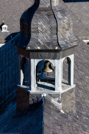 Heidelberg - Heiliggeistkirche - Dach - Blick auf den Dachreiter mit der Scheideglocke (aufgenommen im November 2015, am Nachmittag) Heidelberg - Heiliggeistkirche - Dach - Blick auf den Dachreiter mit der Scheideglocke (aufgenommen im November 2015, am Nachmittag)