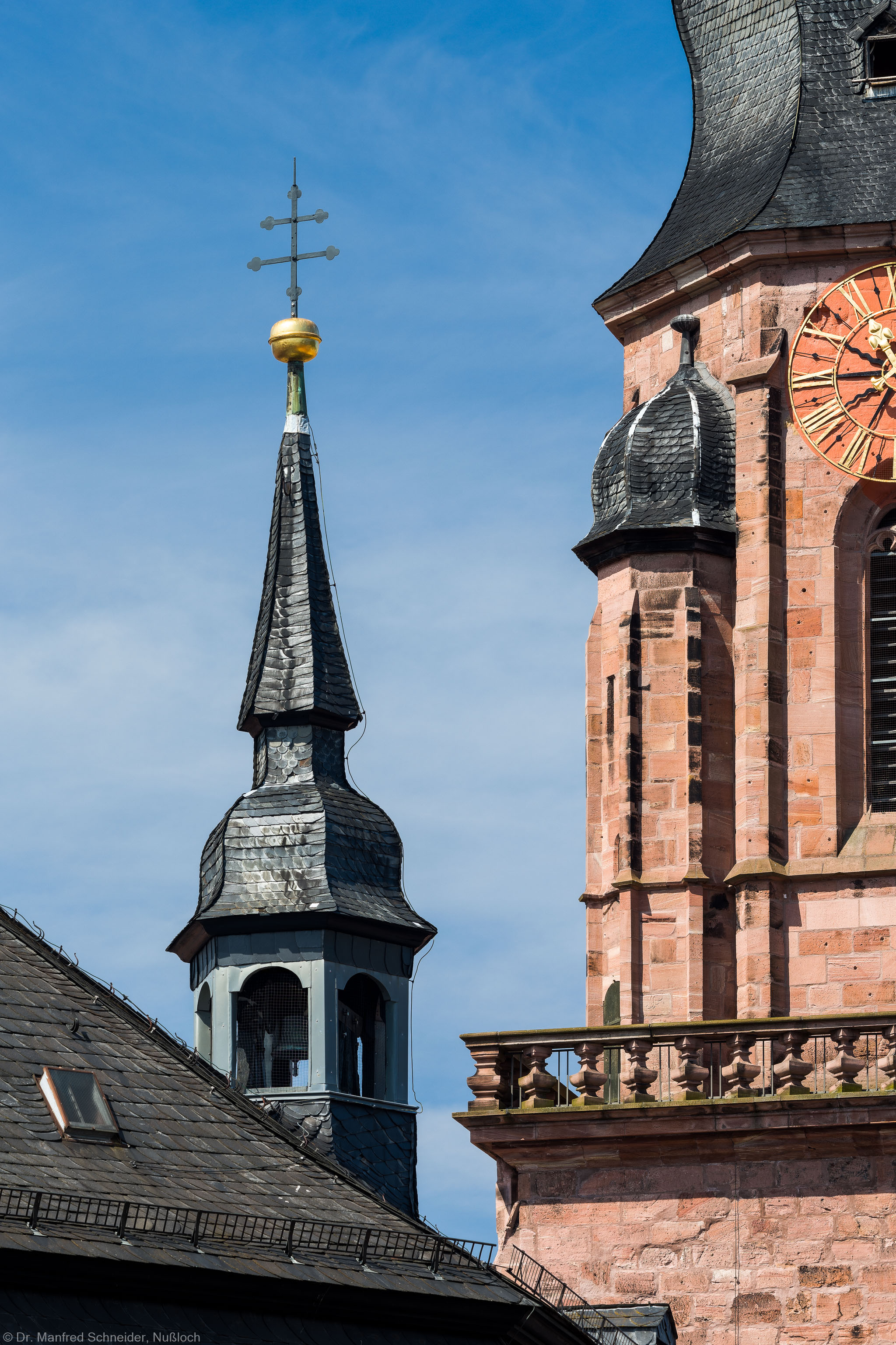 Heidelberg - Heiliggeistkirche - Ostseite - Blick auf den Dachreiter mit Scheideglocke (aufgenommen im Juli 2013, am späten Vormittag)