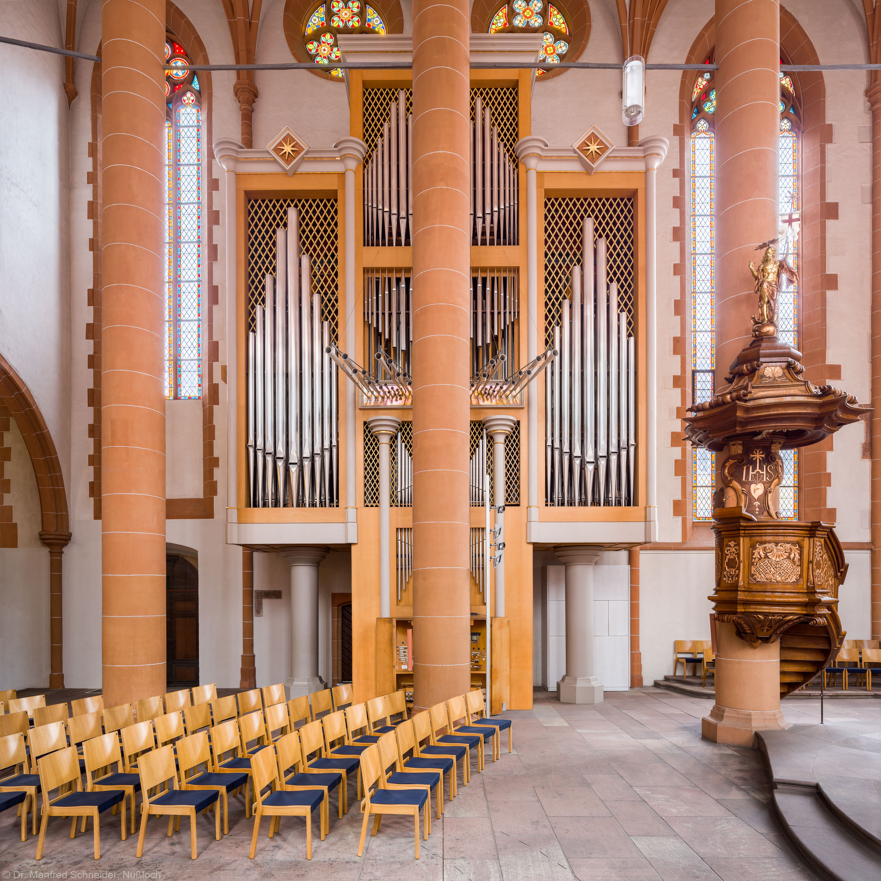 Heidelberg - Heiliggeistkirche - Chor - Hauptorgel - Zentraler Blick auf die Chororgel, erbaut von Steinmeyer 1980 bis 1993 (aufgenommen im Oktober 2014, am Nachmittag)
