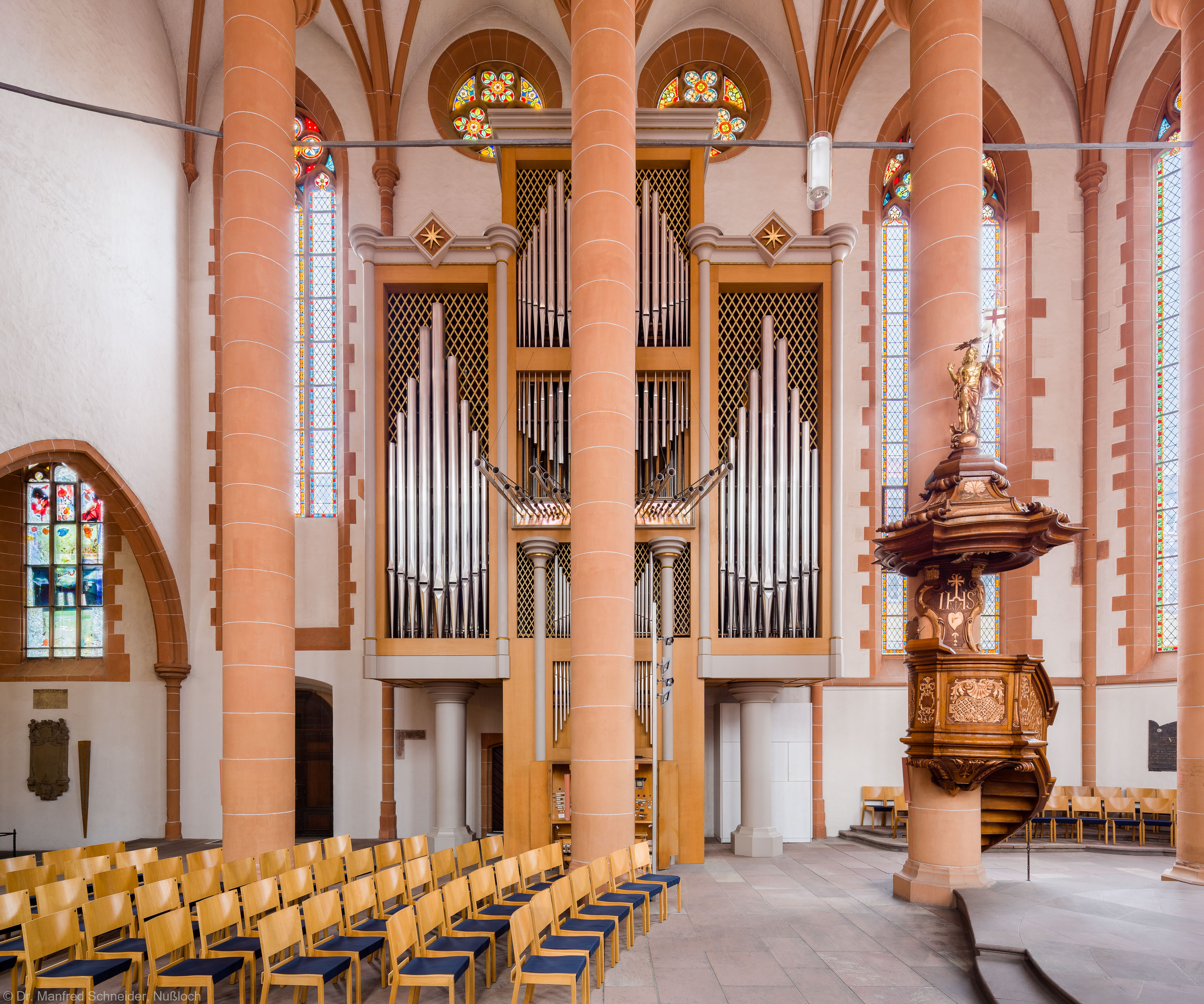Heidelberg - Heiliggeistkirche - Chor - Hauptorgel - Zentraler Blick auf die Chororgel, erbaut von Steinmeyer 1980 bis 1993 (aufgenommen im Oktober 2014, am Nachmittag)