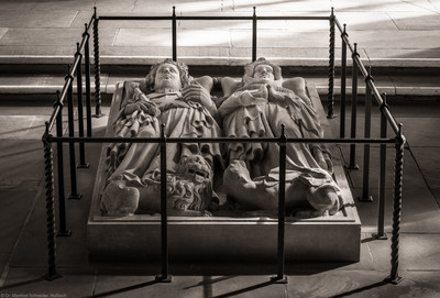 Heidelberg - Heiliggeistkirche - Nordschiff - Königsgrab - Grabplatte des Kurfürsten Ruprecht III. und seiner Gemahlin Elisabeth von Hohenzollern (aufgenommen im März 2015, am späten Vormittag)