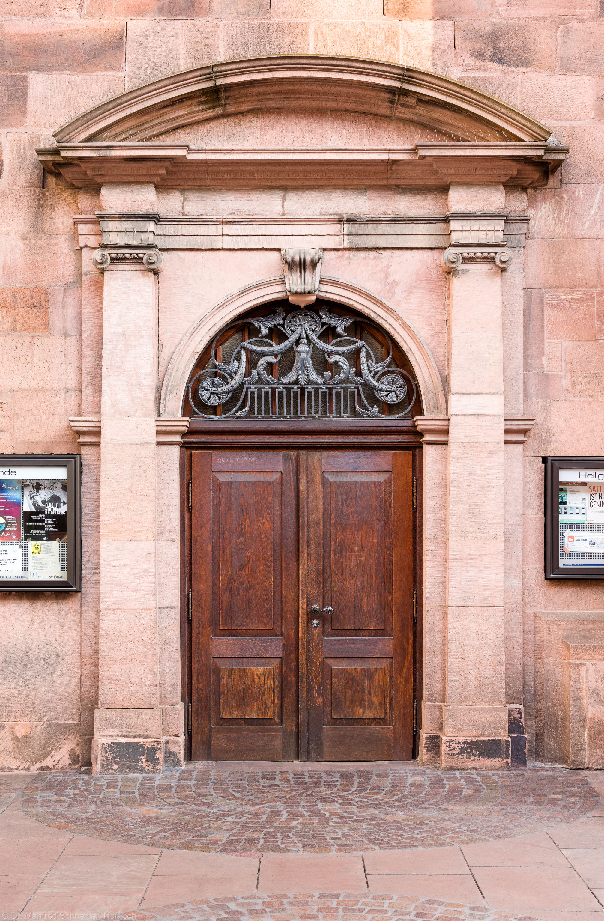 Heidelberg - Heiliggeistkirche - Südseite - Westliches Südportal - Blick auf das gesamte Portal (aufgenommen im Oktober 2015, am Vormittag)